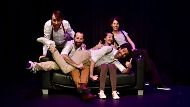 Rire, to laugh, lachen !