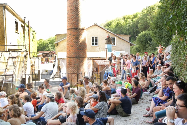 La Rue se faufile tire son épingle du jeu